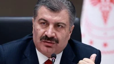 Türkiye Sağlık Bakanı Fahrettin Koca, dün gece Mısırlı mevkidaşı Khaled