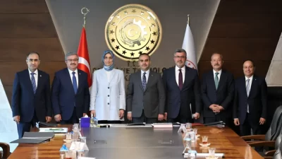 Sanayi ve Teknoloji Bakanı Mehmet Fatih Kacır’ı ziyaret eden Vali