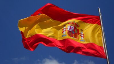 İspanya’da hükümet istifa etti
