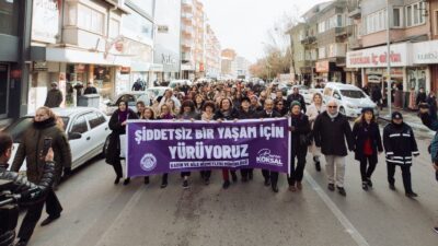 &nbsp;  Afyonkarahisar Belediyesi ve Kent Konseyi işbirliğinde düzenlenen “25 Kasım