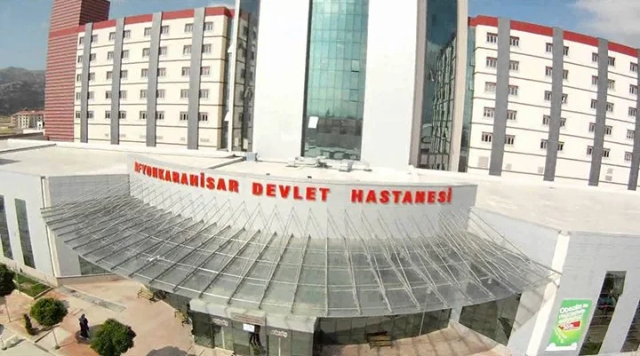 Afyonkarahisar Devlet Hastanesi'nde Çocuk