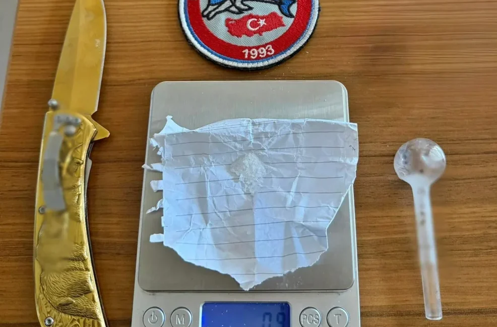 Afyonkarahisar’da Geniş Kapsamlı Denetimler Afyonkarahisar Emniyet Müdürlüğü görevlilerince 16–24 Şubat