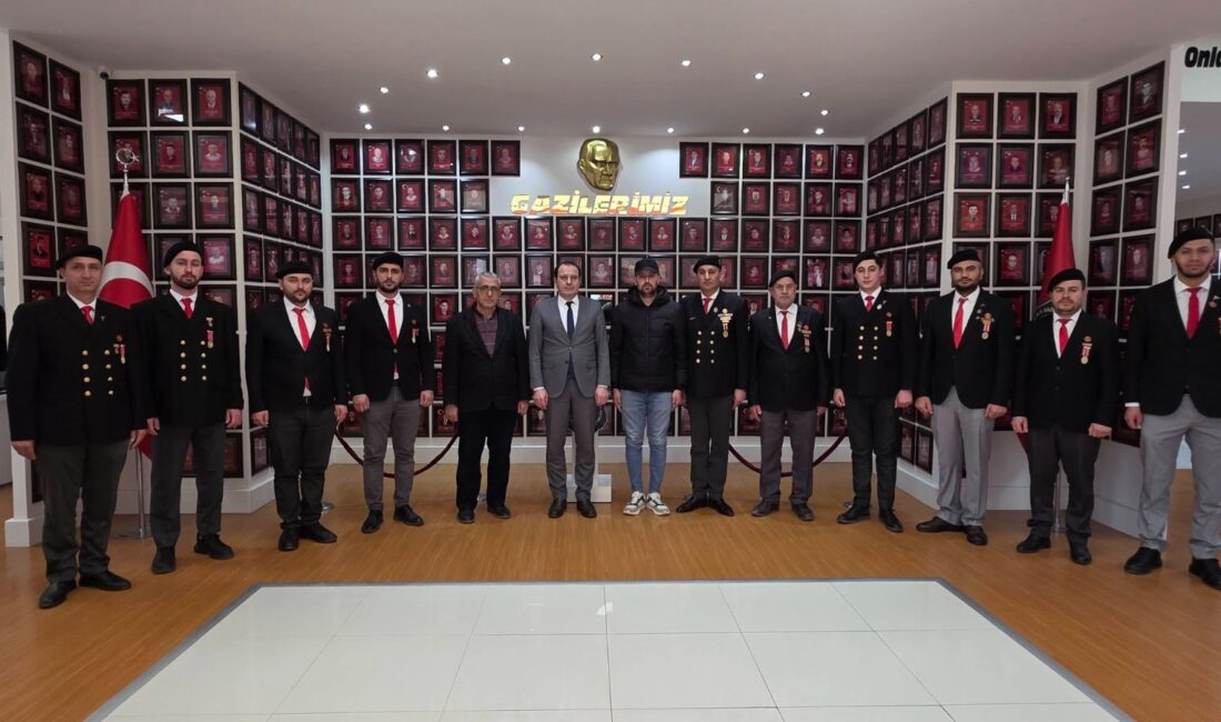 Afyonkarahisar’ın Sandıklı İlçe Kaymakamı Selçuk Yosunkaya ile Çay İlçe Kaymakamı