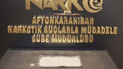 Afyonkarahisar Emniyet Müdürlüğü görevlilerince uygulama noktasında durdurulan bir araçta yapılan