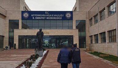 Afyonkarahisar İl Emniyet Müdürlüğü ekiplerince aranan şahıslara yönelik yürütülen çalışmalar