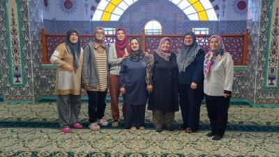 Afyonkarahisar’da Ramazan ayı öncesinde camilerde temizlik çalışmaları başladı. Dernek gönüllüleri,