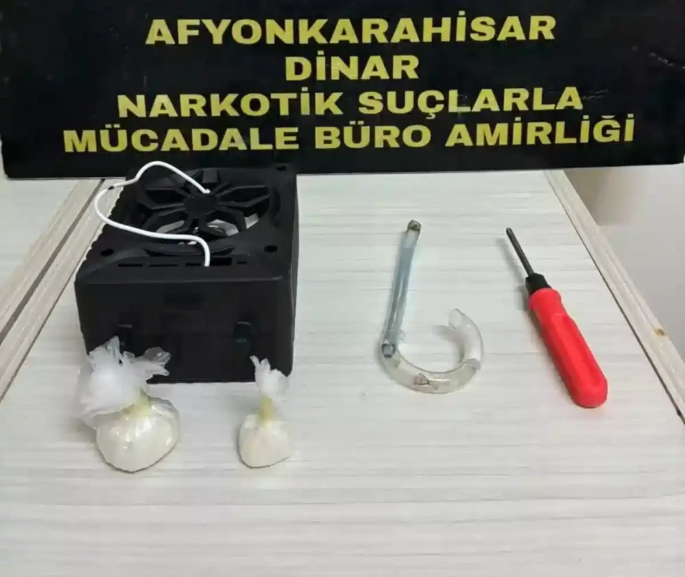 Bir şahsa uyuşturucu kullanmak suçundan adli işlem yapılırken, bir şahıs