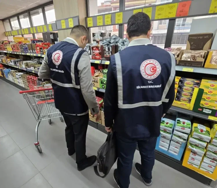 Afyonkarahisar Ticaret İl Müdürlüğü ekipleri, Ramazan ayı dolayısıyla piyasa denetimlerini