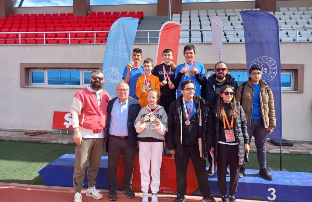 Coşku, Azim ve Fair-Play Bir Aradaydı Afyonkarahisar’da düzenlenen Okul Sporları