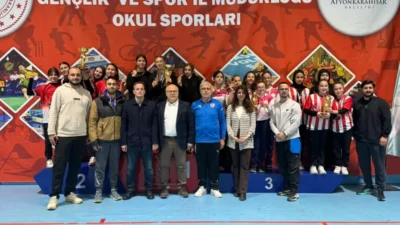 Yıldız Kızlar Dart Müsabakaları Tamamlandı Okul Sporları faaliyet programı kapsamında