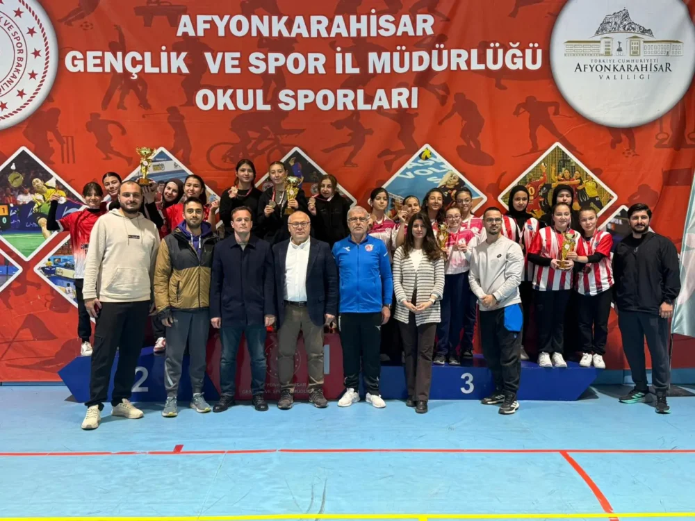 Yıldız Kızlar Dart Müsabakaları Tamamlandı Okul Sporları faaliyet programı kapsamında
