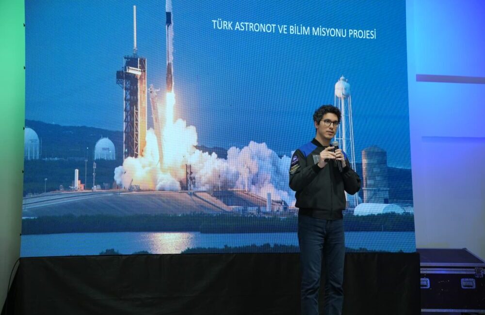 Bolvadin’de İlham Veren Buluşma Bolvadin Gençlik Merkezi Müdürlüğü tarafından düzenlenen