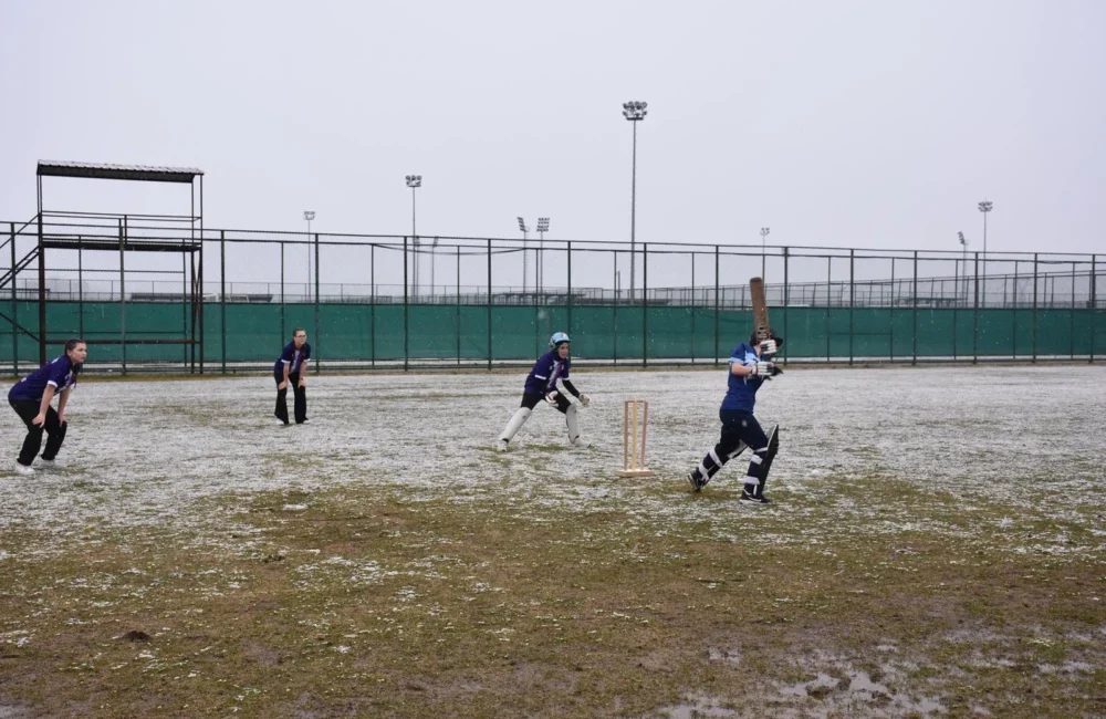 Genç Kızlar Kriket Müsabakaları Tamamlandı Okul Sporları faaliyet programı kapsamında