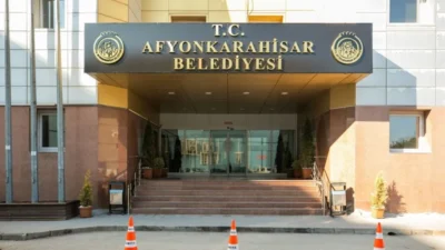 Başkan Burcu Köksal’dan kadın çalışanlara Ramazan kolaylığı. Afyonkarahisar Belediyesi’nde görev