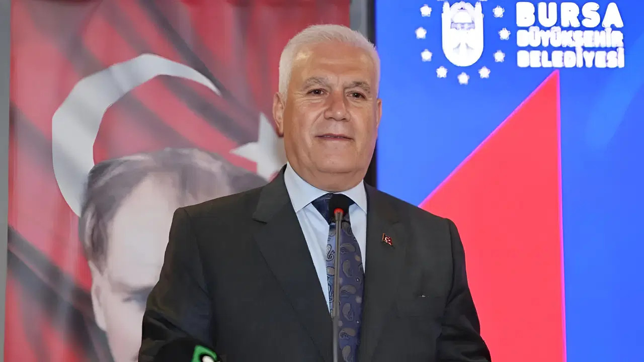 Bursa Büyükşehir Belediyesi yönelik yürütülen geniş çaplı soruşturma kapsamında dikkat