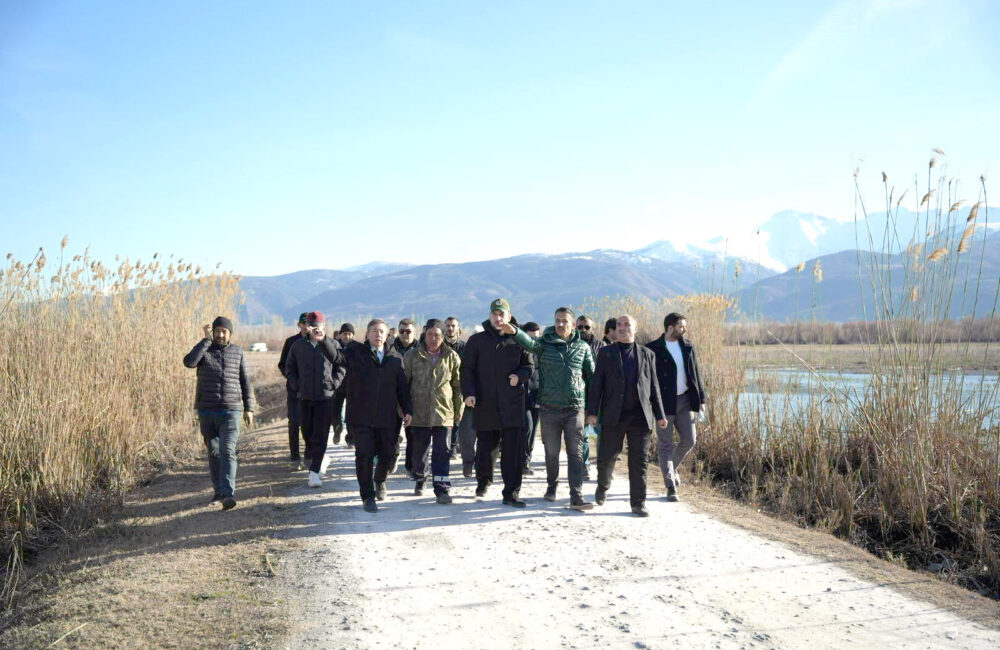 Sıfır Atık Vakfı öncülüğünde Eber Gölü’nün korunması için koordinasyon grubu