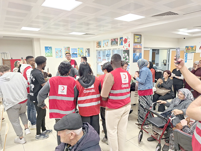 KARDER, AKÜ Uluslararası Öğrenci Topluluğu ve Genç Kızılay iş birliğiyle