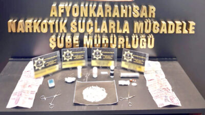 &nbsp; &nbsp; Afyonkarahisar’da Sokak Satıcılarına Operasyon Afyonkarahisar İl Emniyet Müdürlüğü