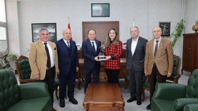 Afyon Eğitim Vakfı burs kampanyası kapsamında önemli bir ziyaret gerçekleştirildi.