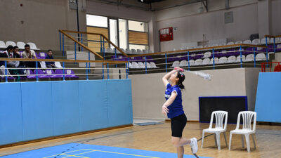 &nbsp; &nbsp; Badminton Yıldızlar Grup Müsabakaları Tamamlandı Okul Sporları faaliyet