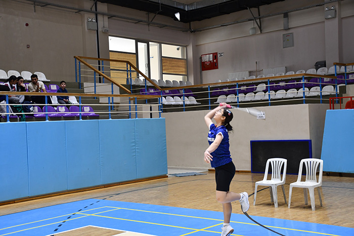 &nbsp; &nbsp; Badminton Yıldızlar Grup Müsabakaları Tamamlandı Okul Sporları faaliyet