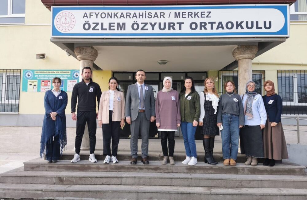 Afyonkarahisar Türk Eğitim-Sen Şube Başkanı Muhtar Demirci, İstanbul Çekmeköy’de yaşanan