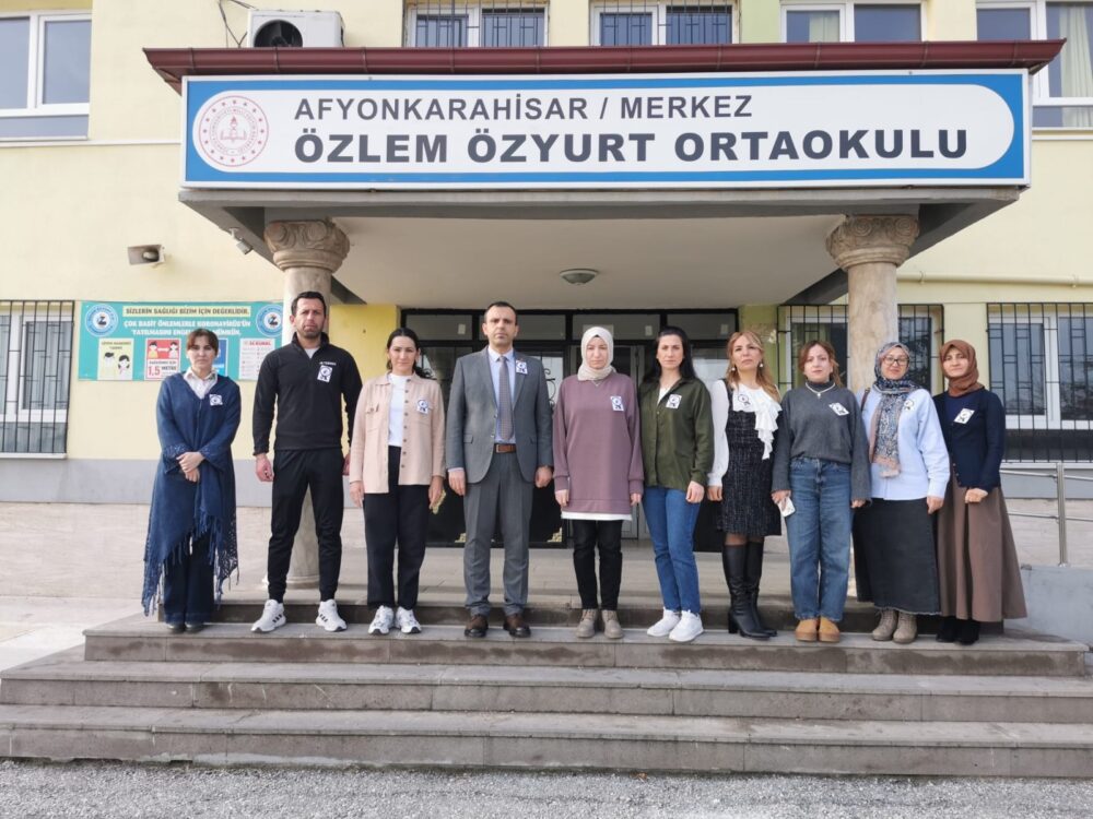 Afyonkarahisar Türk Eğitim-Sen Şube Başkanı Muhtar Demirci, İstanbul Çekmeköy’de yaşanan