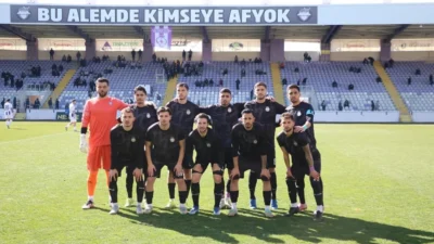 &nbsp; Afyonspor Son Dakikalarda Yıkıldı: 3 Dakikada Gelen Gollerle Maçı