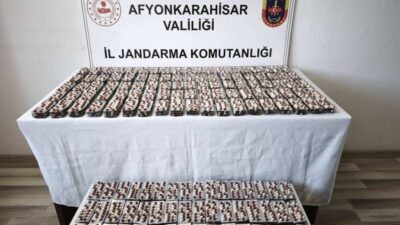 &nbsp; &nbsp; AFYONKARAHİSAR’DA YOLCU OTOBÜSÜNDE 8 BİN 190 SENTETİK HAP