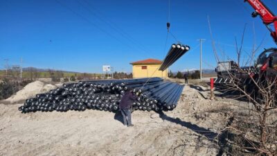 Dinar Organize Sanayi Bölgesi’nde (OSB) doğal gaz boru hattı çalışmaları