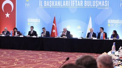 &nbsp; İYİ Parti 81 İl Başkanı Ramazan Sofrasında Buluştu İYİ