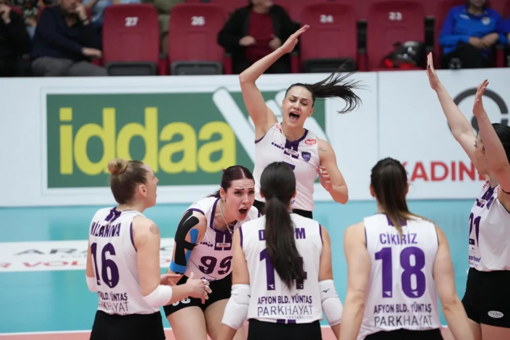 Zaferin Sultanları Fırtına Gibi: Afyon Belediye Yüntaş’tan 3-0’lık Kritik Galibiyet!