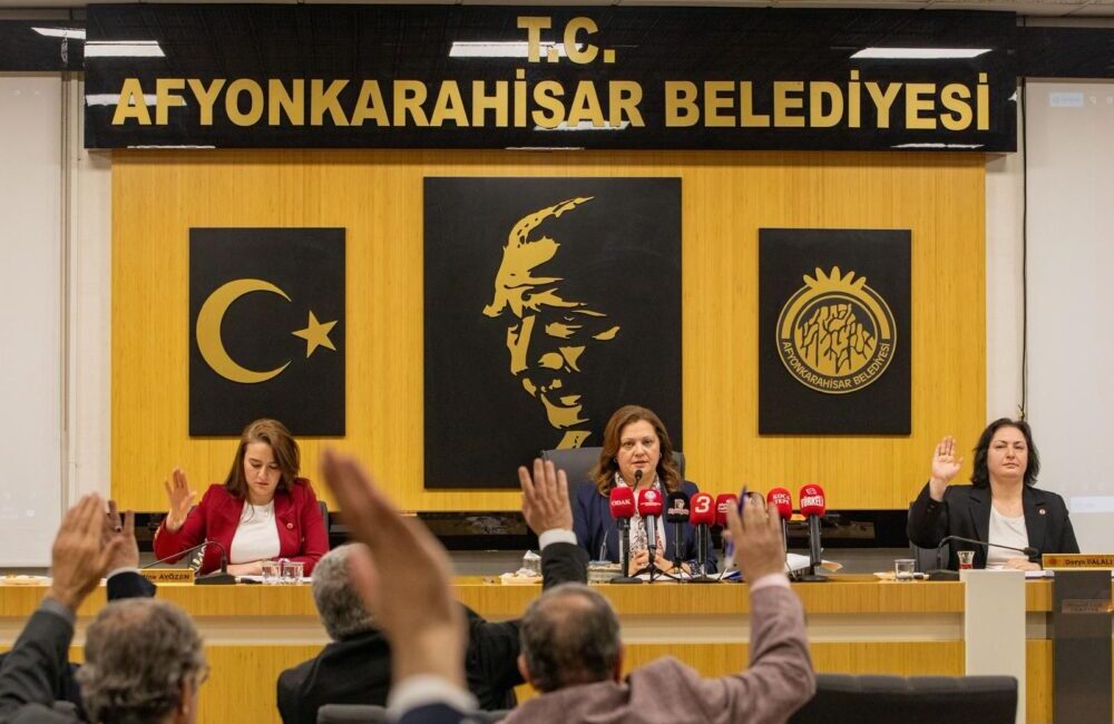 Afyonkarahisar Belediye Meclisi, Belediye Başkanı Burcu Köksal başkanlığında Nisan ayı