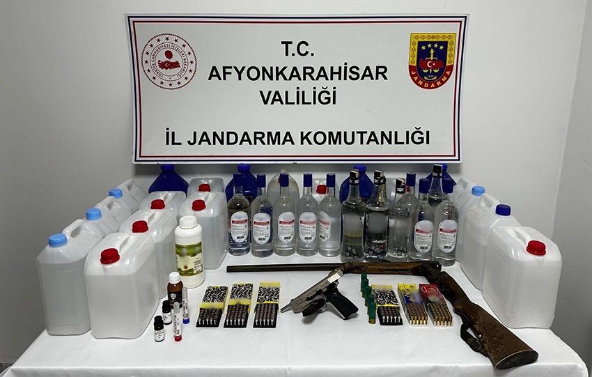 &nbsp; 🔍 Şuhut’ta Jandarmadan Kritik Baskın Afyonkarahisar İl Jandarma Komutanlığı