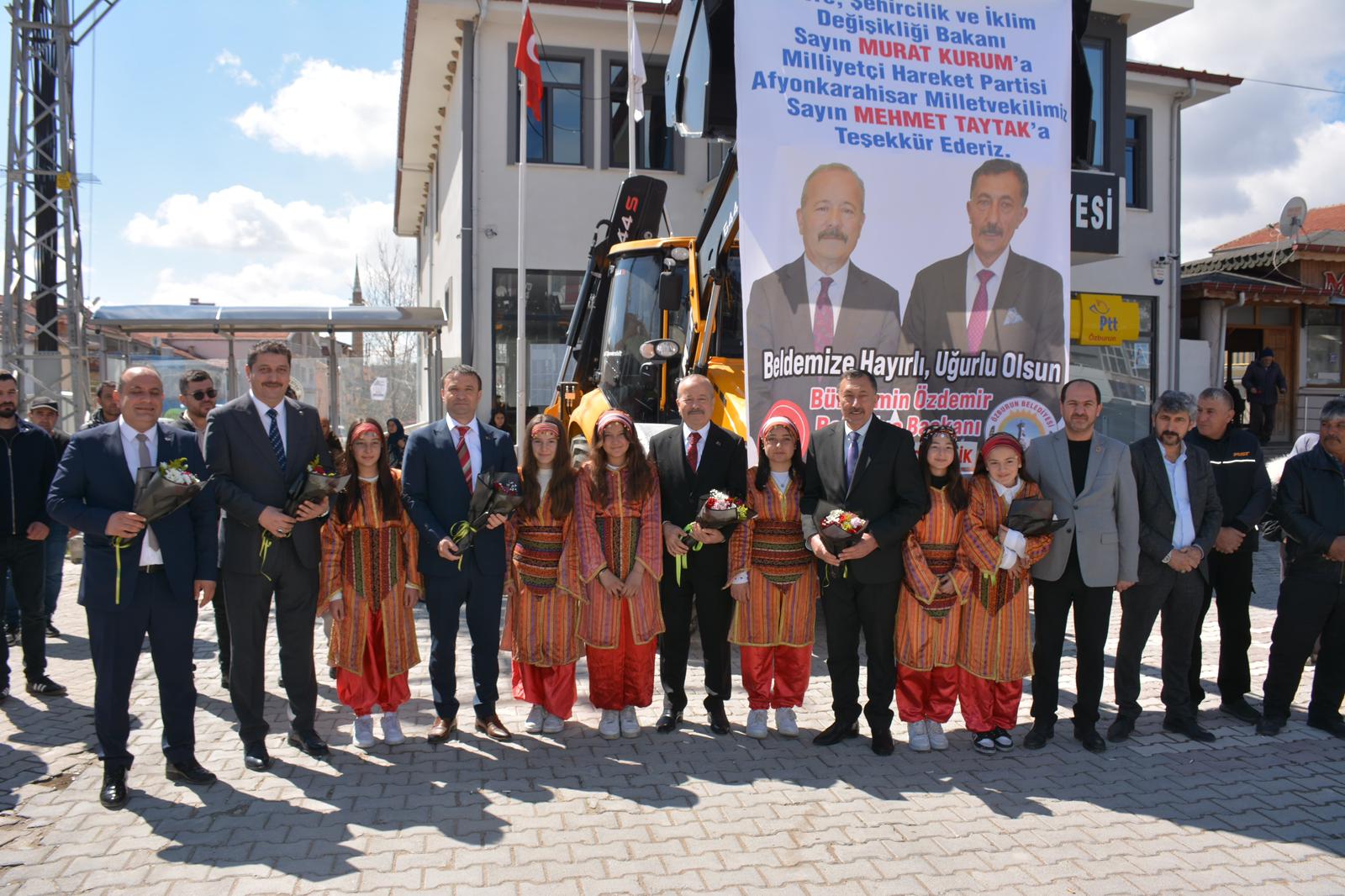 &nbsp; 📌 Mehmet Taytak Bolvadin’de Vatandaşlarla Buluştu Milliyetçi Hareket Partisi