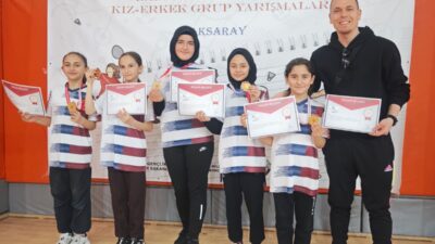 &nbsp;Afyonkarahisar'dan Güncel ve doğru haberler için tıklayın Afyonkarahisarlı Badminton Takımlarından