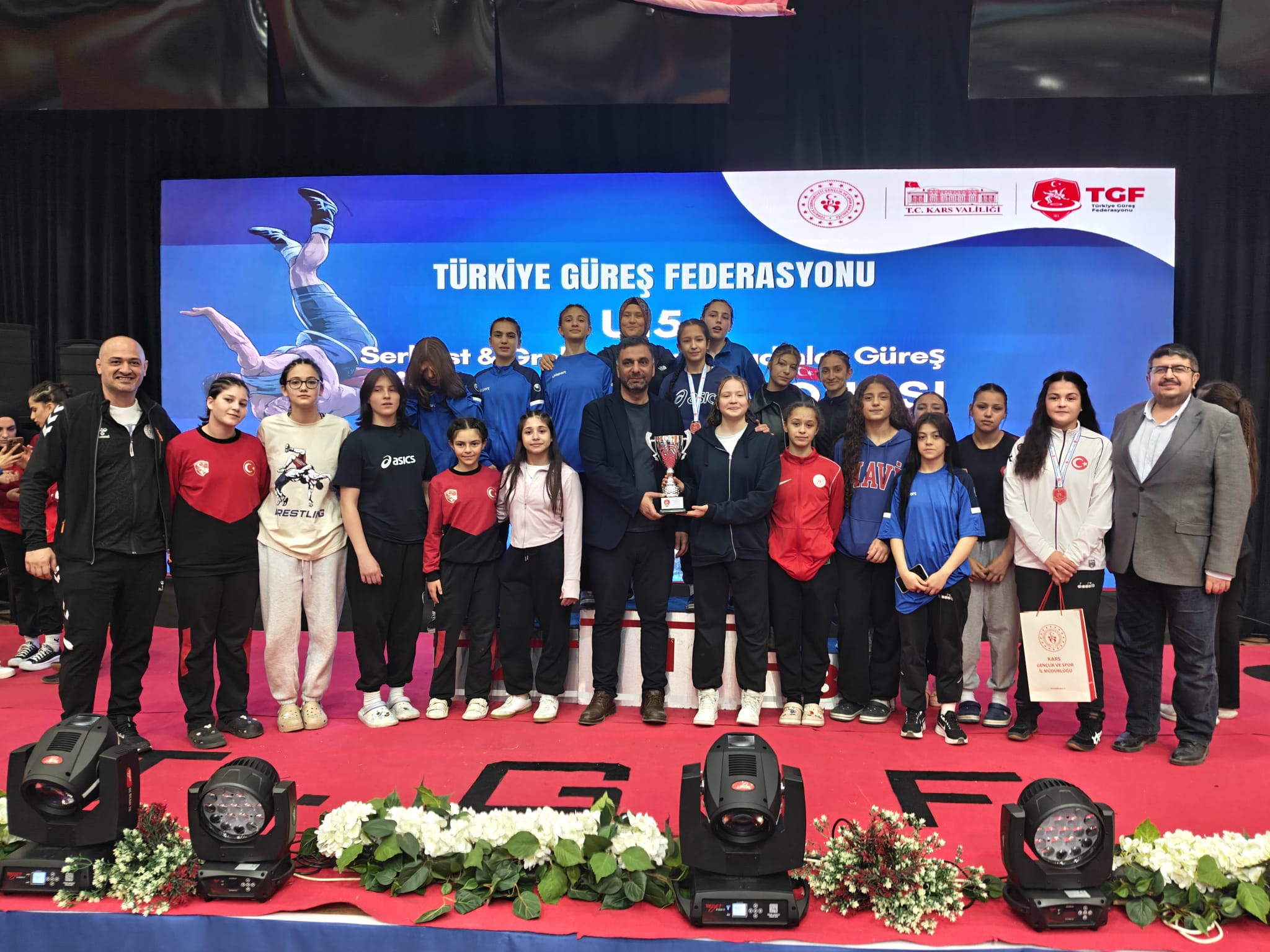 Türkiye Güreş Federasyonu tarafından Kars’ta düzenlenen U-15 Serbest, Grekoromen ve