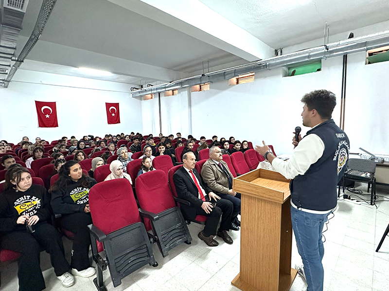 &nbsp; Afyonkarahisar’da SİBERAY Faaliyetleri Sürüyor Afyonkarahisar İl Emniyet Müdürlüğü ekipleri,