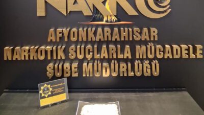 &nbsp; Afyonkarahisar Emniyet Müdürlüğü ekiplerince gerçekleştirilen uygulamada durdurulan bir otomobilde