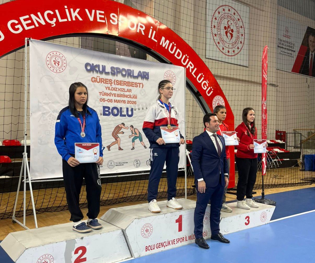 &nbsp; Bolu’da düzenlenen Okul Sporları Serbest Güreş Yıldız Kızlar Türkiye