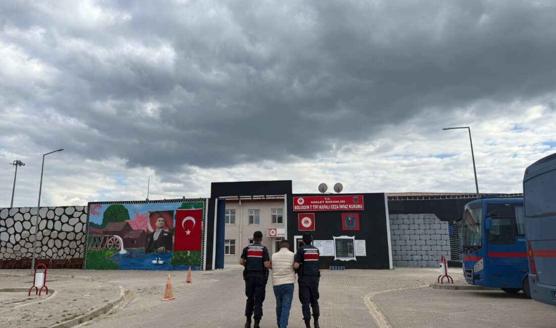 Afyonkarahisar İl Jandarma Komutanlığı ekipleri tarafından Bolvadin ilçesinde aranan şahısların