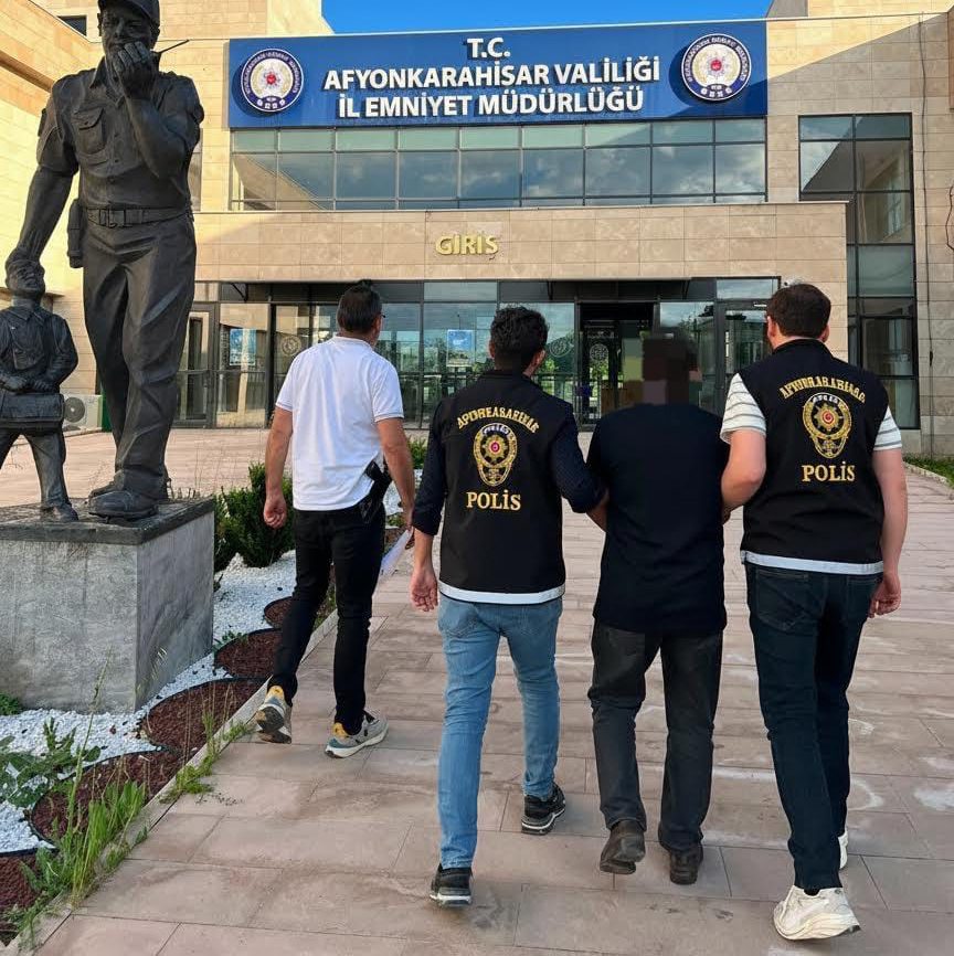 Afyonkarahisar Emniyet Müdürlüğü ekiplerince yürütülen çalışmalar kapsamında, "Kasten Öldürme" suçundan
