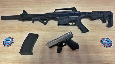 Afyonkarahisar Emniyeti 1 Haftalık Bilançoyu Açıkladı! 29 Aranan Şahıs Yakalandı, 3,7 Milyonluk Dolandırıcılık Operasyonu Afyonkarahisar'da Bir Haftada 29 Aranan Şahıs Yakalandı, 3,7 Milyon TL'lik
