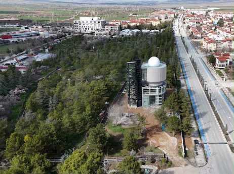 Bolvadin’de Anlamlı Vefa: Uzay Gözlemevi’ne Özdemir Bayraktar’ın Adı Verildi Bolvadin’den Milli Teknolojiye Vefa: Uzay Gözlemevi’ne Özdemir Bayraktar’ın Adı Verildi