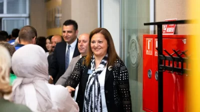 Belediye Başkanı Burcu Köksal, Afyonkarahisar Belediye personeli ile bayramlaştı.  Bayramlaşma