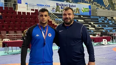Afyonkarahisar Türkiye Olimpik Hazırlık Merkezi, Sakarya’da gerçekleştirilen U-20 Türkiye Şampiyonası’nda