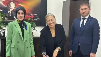 Afyonkarahisar Disleksi Derneği (ADDER) koordinatörlüğünde ve Afyonkarahisar İl Milli Eğitim