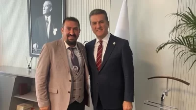 Balıkesir’de Türkiye Değişim Partisi’nin il başkanının açıklama yapacağı bir toplantıya