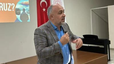 İl Müdürü Kasapoğlu, ziyaret ettiği Bacım Sultan ve Tınaztepe yurtlarında