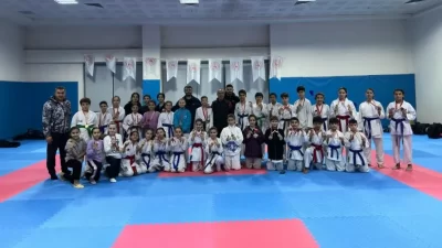 Dereceye giren sporcular, 31 Ocak’ta Adana’da düzenlenecek Türkiye Şampiyonası’na katılmaya